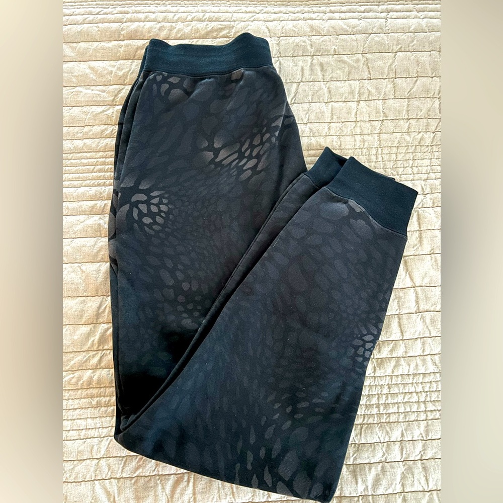 Men Nike sweatpants size M